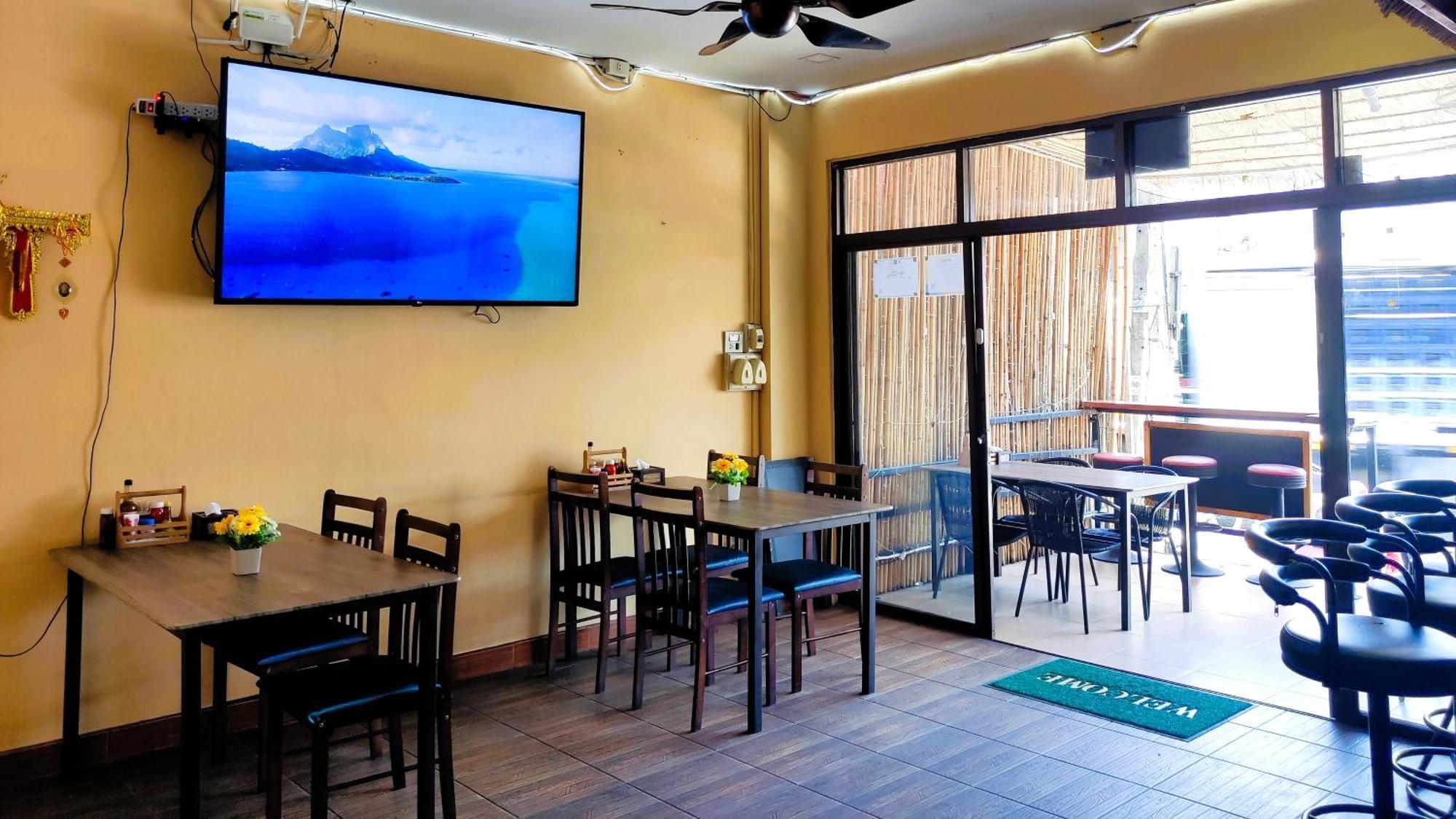 Lucky Buako Hotel Patong 외부 사진