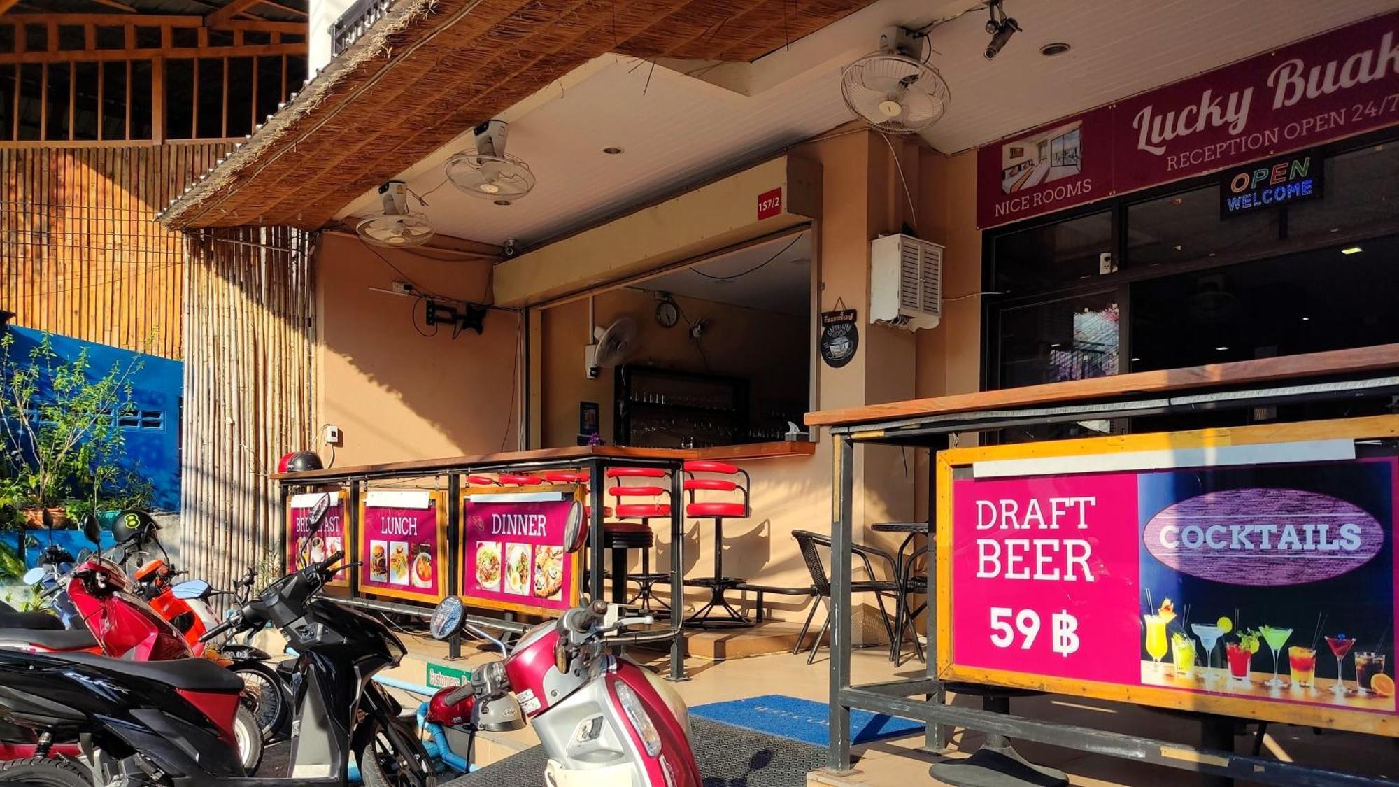 Lucky Buako Hotel Patong 외부 사진
