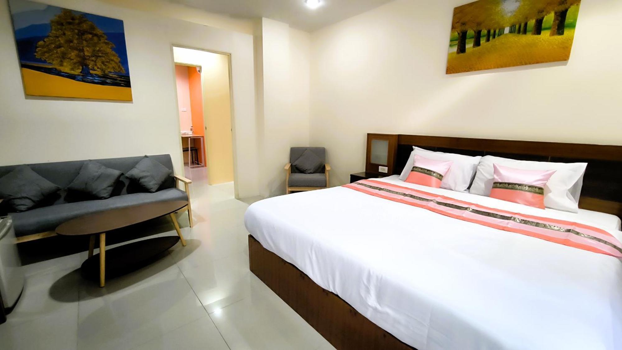 Lucky Buako Hotel Patong 외부 사진