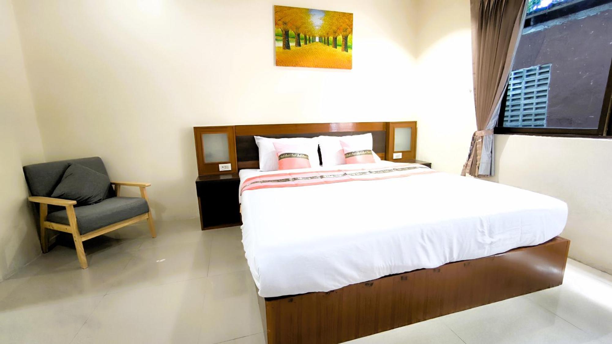 Lucky Buako Hotel Patong 외부 사진